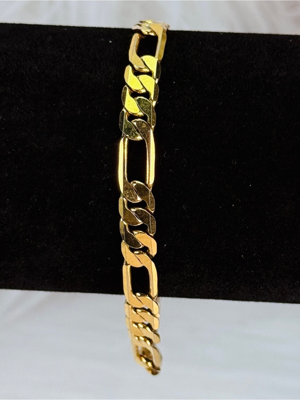 Vintage Goldtone Figaro Link Chain Bracelet